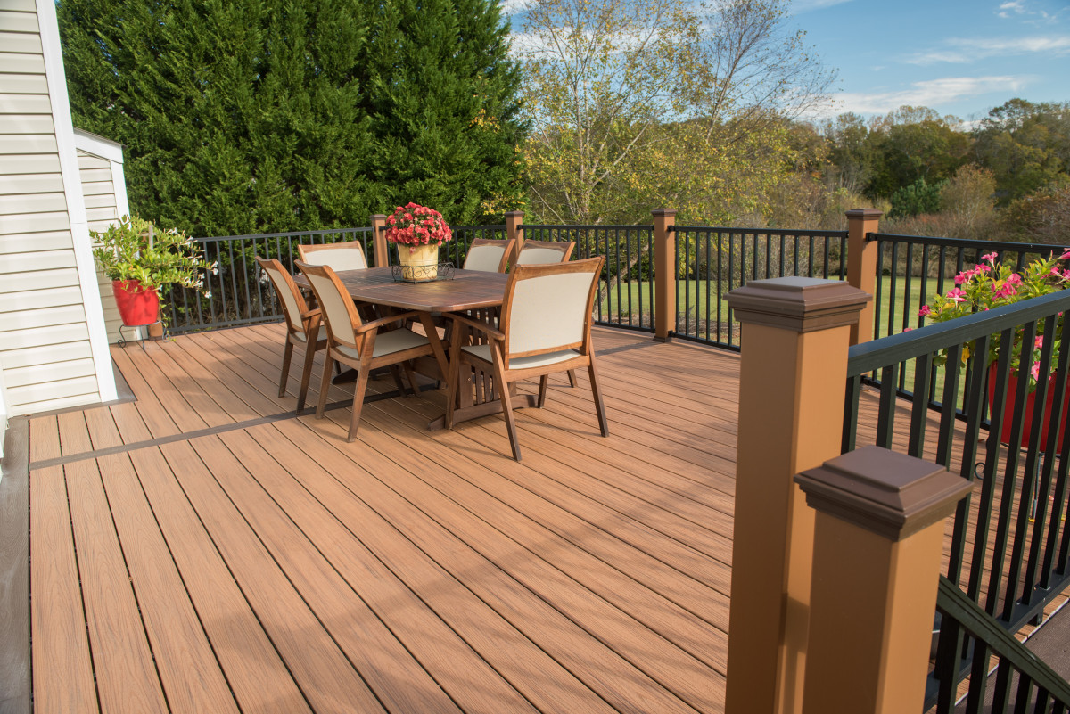 Artisan-Gorgeous-Trex-Composite-Decking