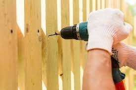 How to Repair a Fence in Your House